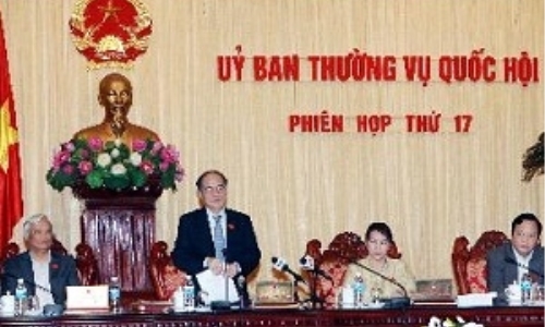 Thường vụ Quốc hội nghe báo cáo lấy phiếu tín nhiệm